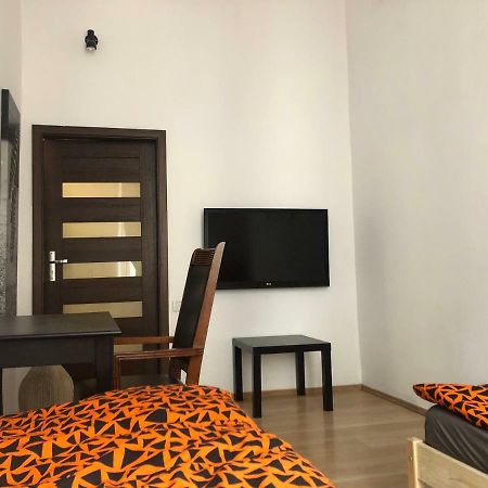 Glamour Apartment Florianska 32 Krakow Bagian luar foto